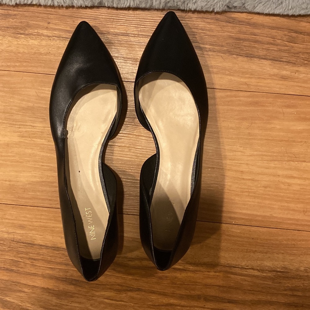Nine West flats